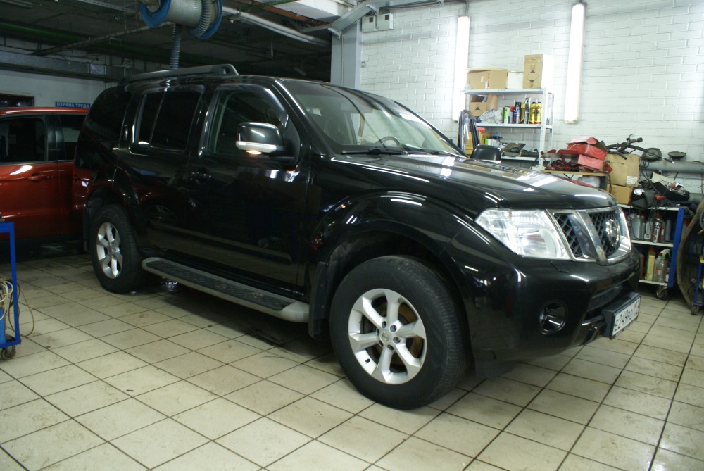 Патфайндер в ремзоне автосервиса