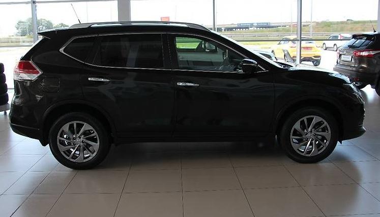 Х-трейл сбоку