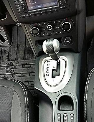 селектор КПП на Ниссане