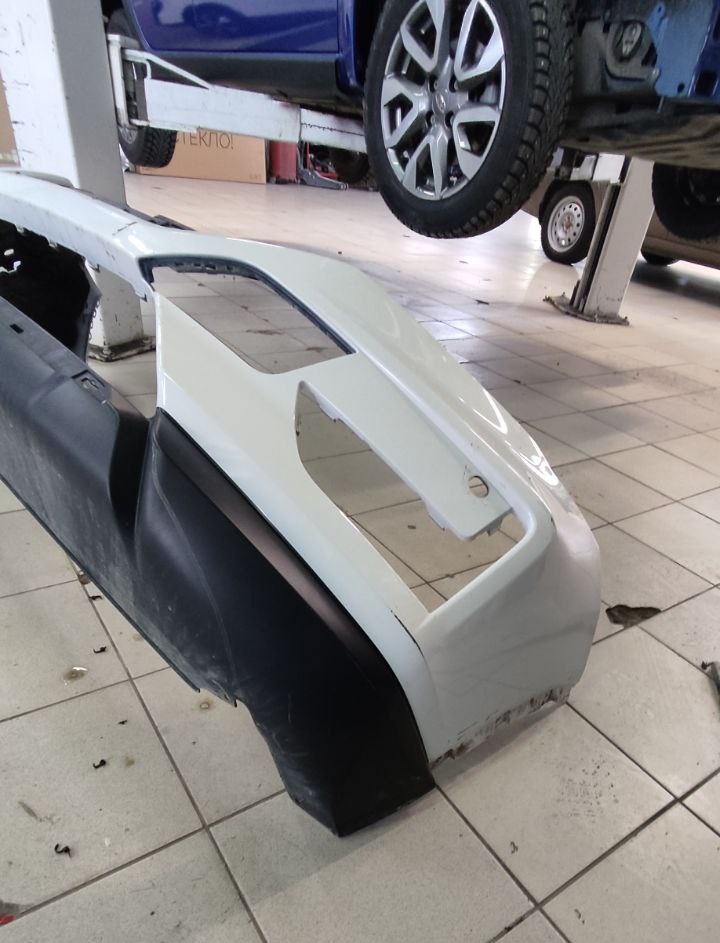 Снятый бампер