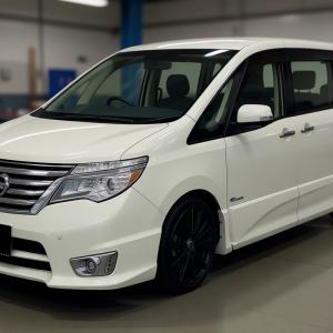 Ниссан Серена после замены датчика коленвала в автотехцентре