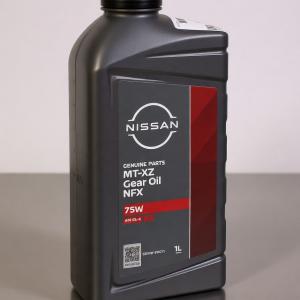 Оригинальное масло для механической коробки готов к замене