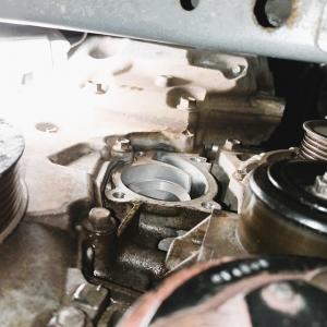 Замена помпы Ниссан Сентра