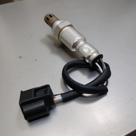 Новый лямбда-зонд готов к монтажу