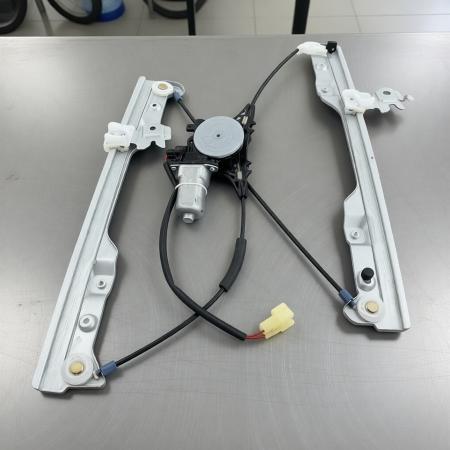 Новый механизм стеклоподъемника готов к монтажу