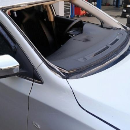 Замена лобового стекла Ниссан Сентра