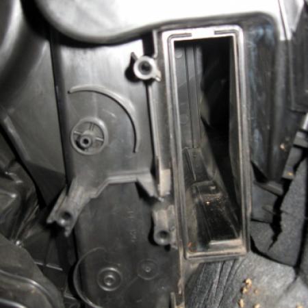 Замена салонного фильтра Ниссан Сентра