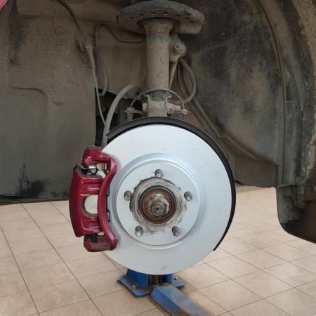 Замена тормозных дисков Ниссан Сентра