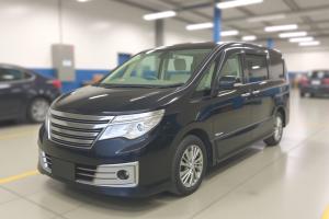 Ниссан Серена после диагностики двигателя в автотехцентре