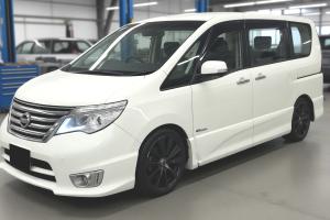 Ниссан Серена после замены форсунок в автотехцентре